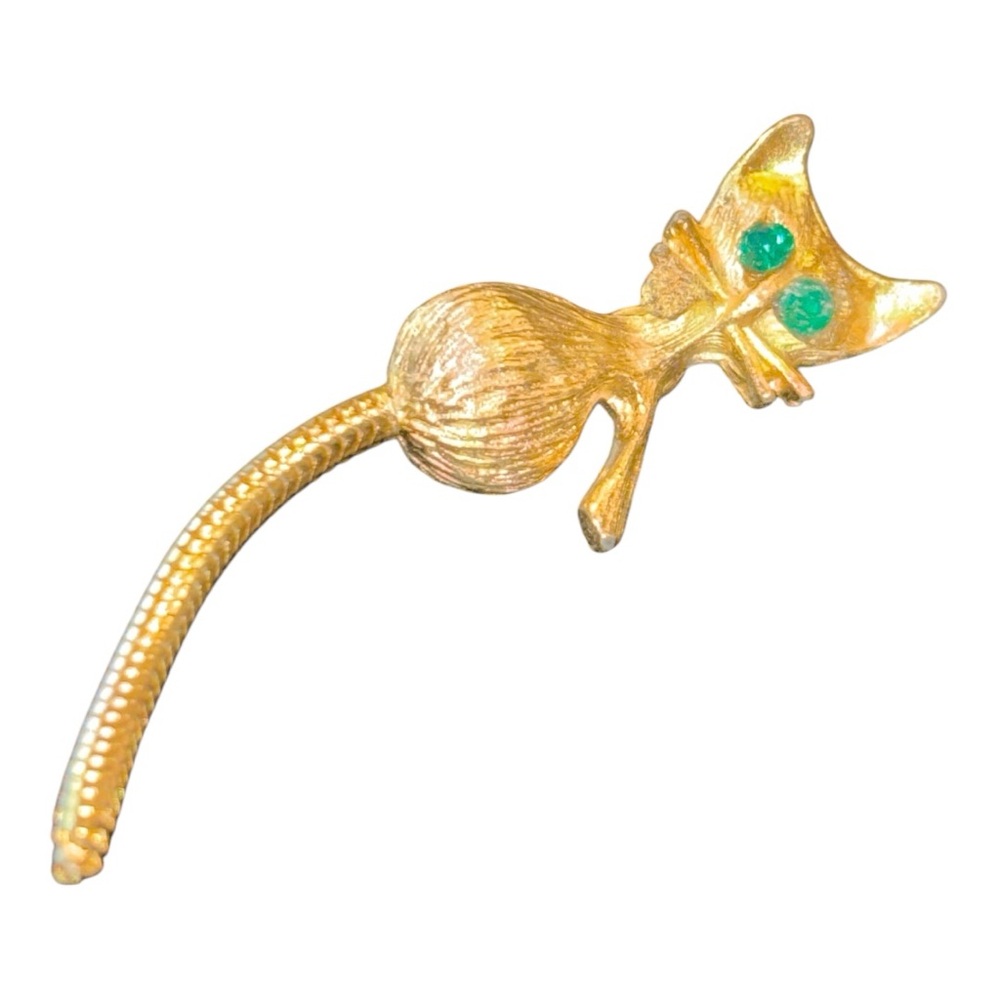 Gold Tone kitty cat w/green stone eyes and moving tail. Rare piece. EUC JB4